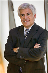 Dr. Dan arvizu
