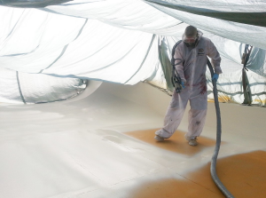 With the E-10hp boosted heat and insulated tanks, material heats up fast in 20 minutes in 240V mode.
