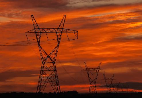 The report found six common issues that surround transmission development - agriculture, conservation, health, eminent domain, need for the project, and fairness.