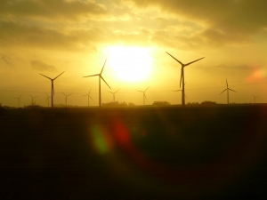 Along with more wind generation, the 2014 procurement of 34 MW of energy storage projects is expected to come online in Ontario by 2016.