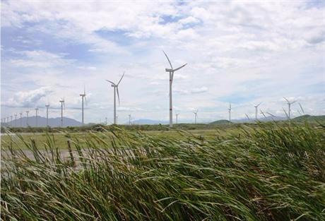 Enel is raising $440 million from the sale of 49% of 560-MW of wind assets.