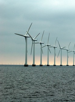 LEEDCo is currently developing a six-turbine pilot project known as Icebreaker. LEEDCo secured a submerged lands lease for the project in 2014 at a site approximately 7 to 10 miles off the coast of downtown Cleveland. Icebreaker is the first step toward building the offshore wind industry in Lake Erie.