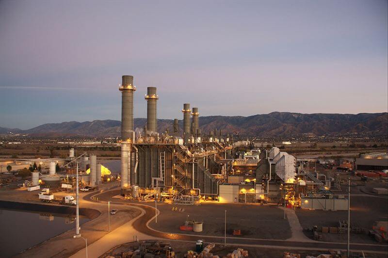 Taking a holistic, predictive maintenance approach and with decades of monitoring and diagnostics experience lets GE help operators manage their power plants at high levels of performance and reliability.