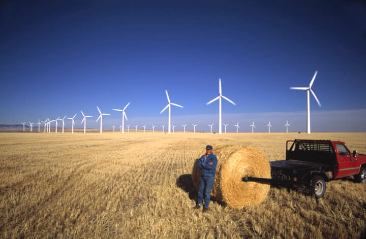 With a grant from the Canadian Wind Energy Association, researchers at MIT reviewed the scientific literature on noise, wind turbines, and human health. Self-reports from questionnaires indicate that perception of annoyance and the sound of wind turbines are more strongly related to people’s attitudes toward turbines than to the actual noise level occurring at a site. (Image courtesy of CanWEA)