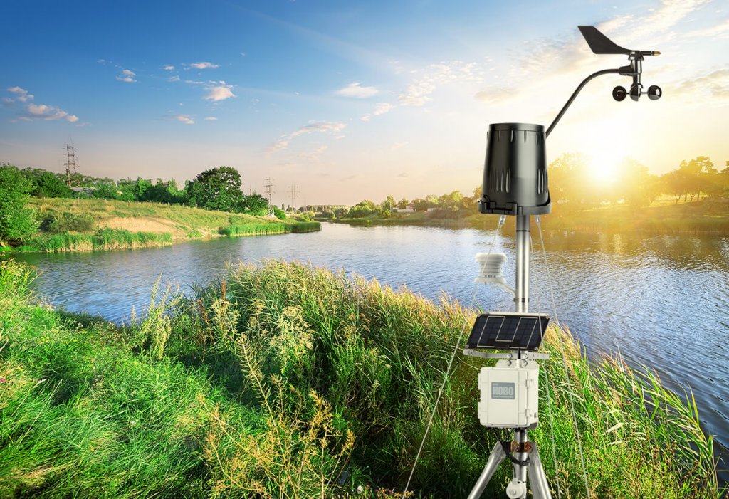 New Davis rain and wind sensors combined with Onset HOBO weather stations provide affordable, high-quality solutions for environmental monitoring.