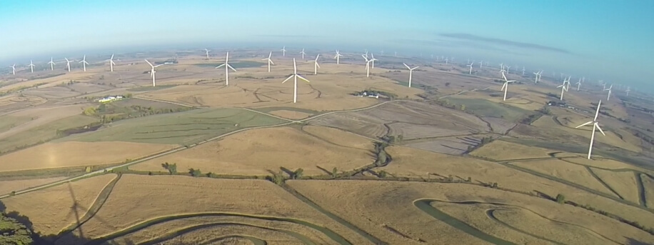Capital Power recently announced its participation in a groundbreaking 10 year hedge product which protects wind projects’ revenues against the variability of intermittent wind resources.