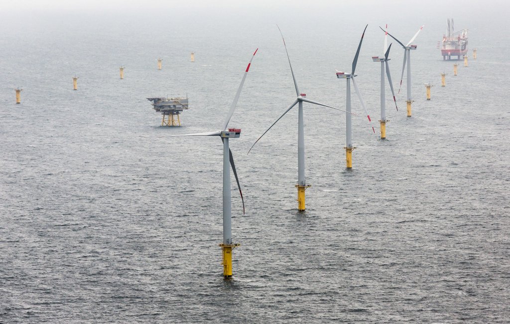 Thirty wind turbines at Germany’s Riffgat Offshore Wind Farm in North Sea were the first to have Siemens’ fire detection and extinguishing system, Active Fire Fighting System (AFFS), installed in 2014. So far the system has kept the offshore turbines safe from incident.