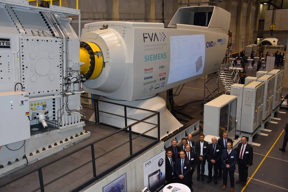 The FVA nacelle at the RWTH Aachen is presented to the public by the project team during a celebration to mark the Inauguration.