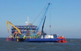 CWind vessel for offshore wind