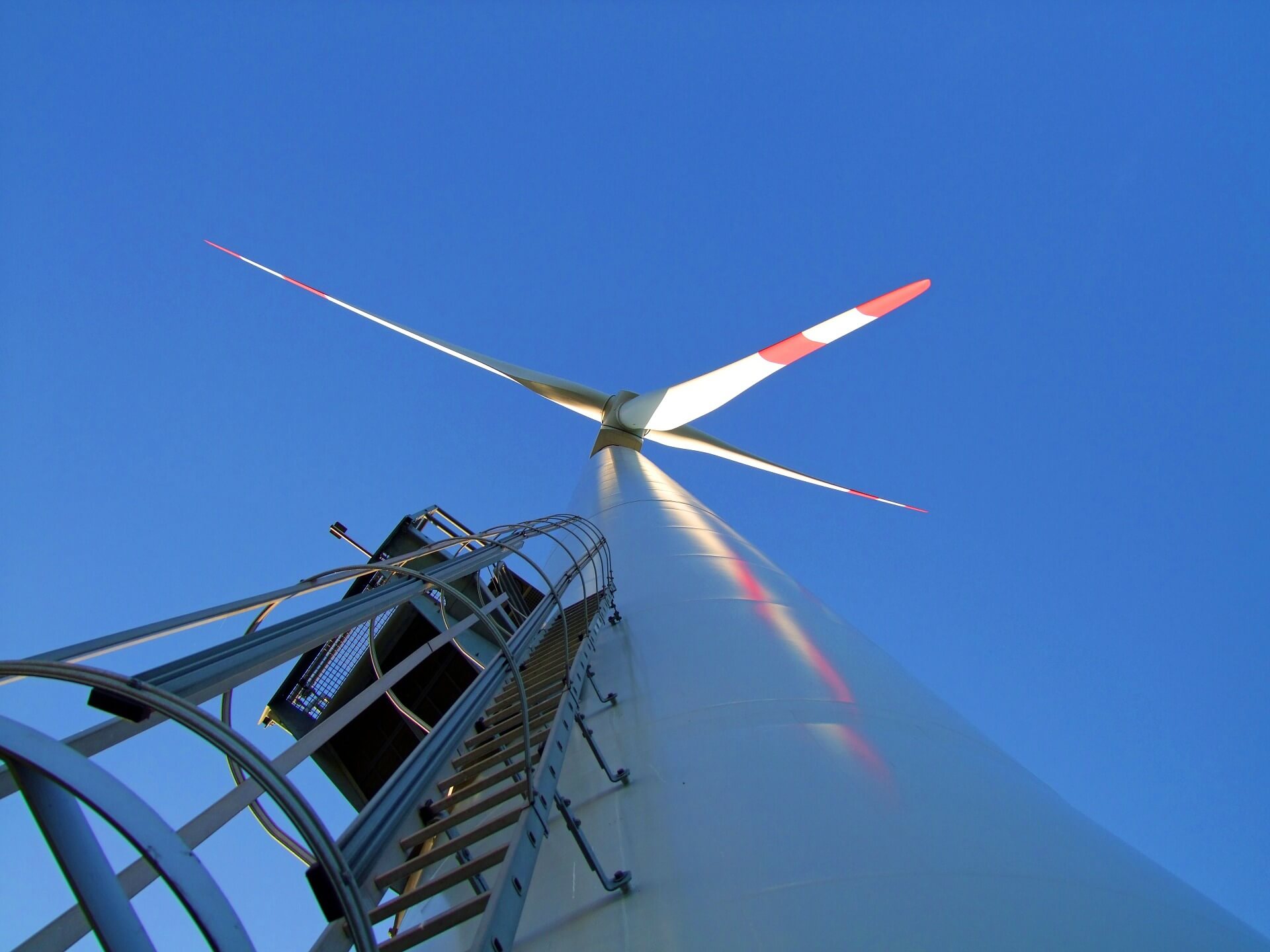 Wind turbines are equipped with numerous safety devices to ensure safe operation. One essential safety component is the braking system. Yaw brakes are used to stop and hold the rotating nacelle in position once the rotors have been turned to face into the wind.